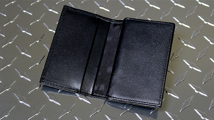 A.F.W. (Another F**king Wallet) by Wayne Dobson - Trick